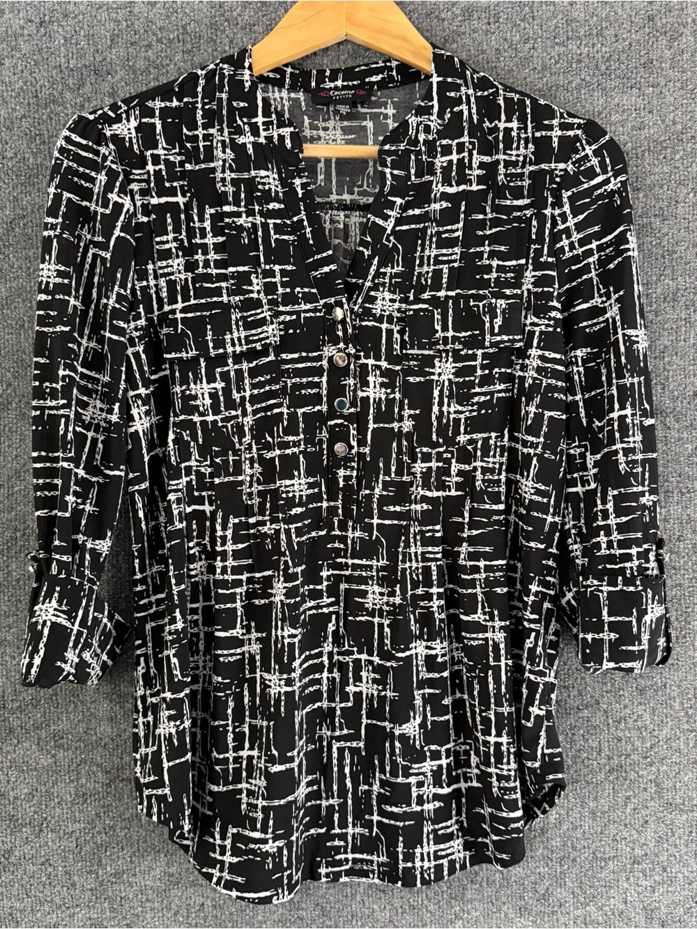 Cocomo Womens 3/4 Sleeve Abstract Print Top Size Small Petite Black White